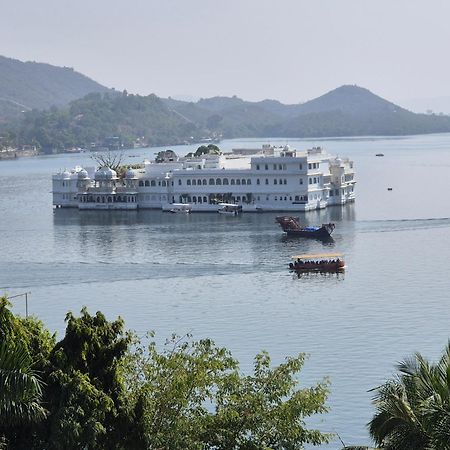 Hotel Lake Star Udaipur Exterior photo